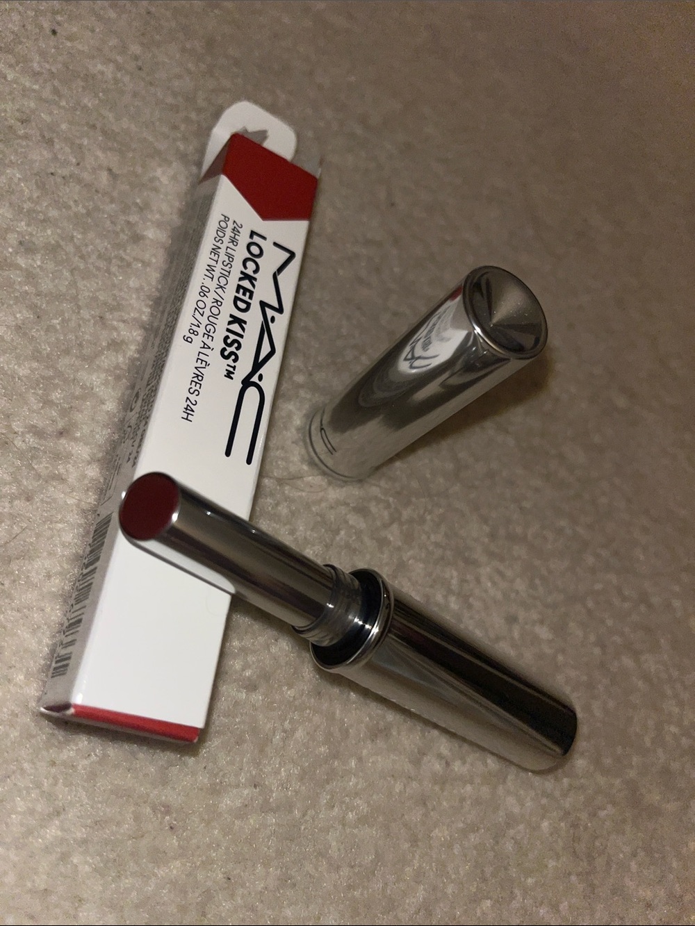 MAC LOCKED KISS - VICIOUS - NEW LIPSTICK 💄